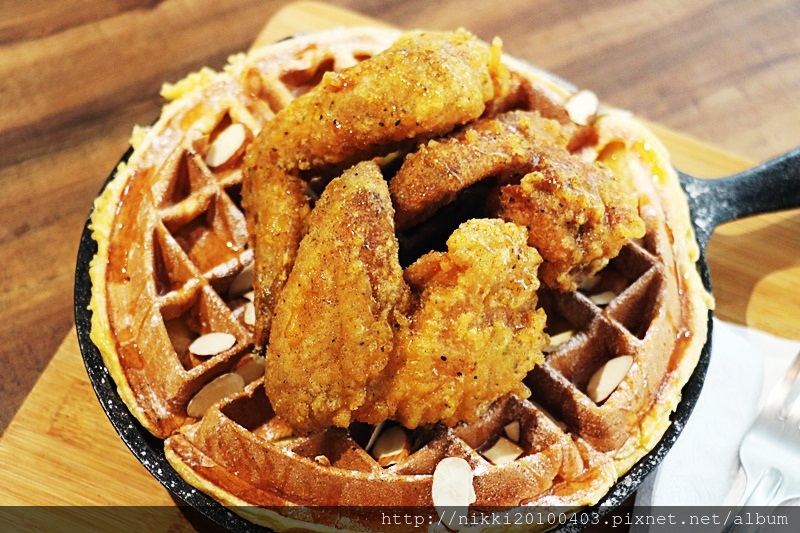 1523118799-578786440.jpg?v=1523118813