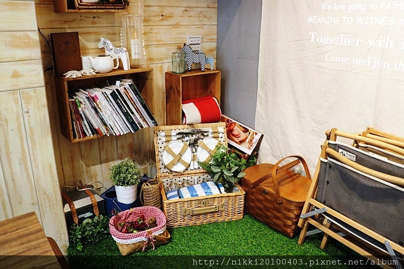 1523118787-1019312150.jpg?v=1523118812