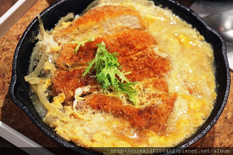 1523118798-818786253.jpg?v=1523118813