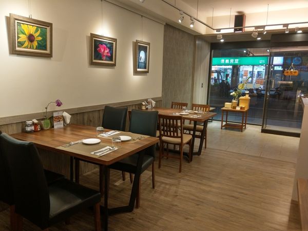 1525421585-2747977714_n.jpg?v=1525421779