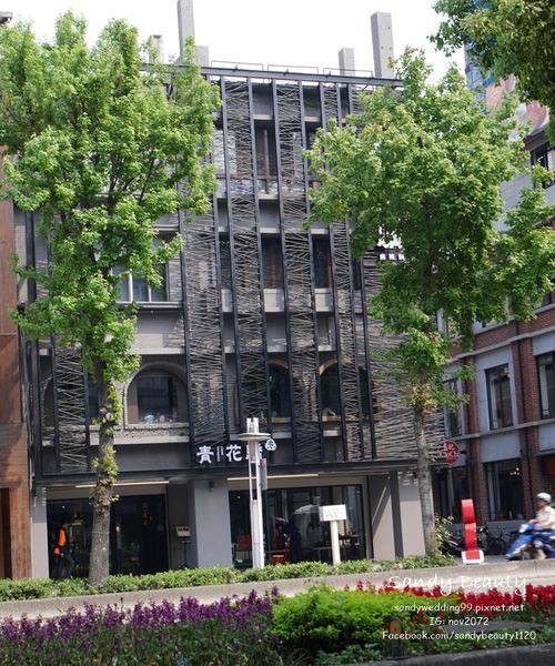 1523947404-44796616_n.jpg?v=1523947510