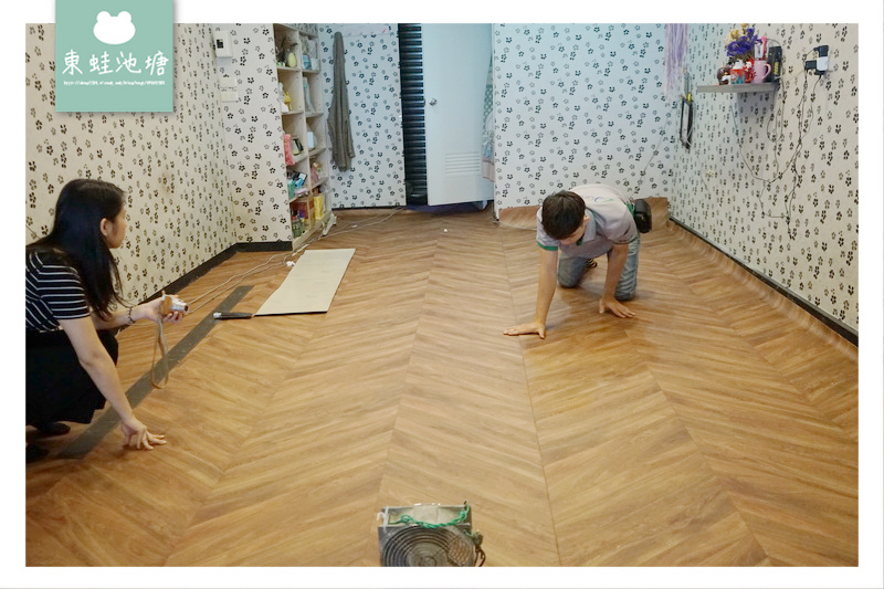 【桃園地板裝修推薦】富銘地板 全台最大的PVC地材廠商 | 商空地板裝潢改造 法國 Tarkett 複合式商用彈性塑膠地板