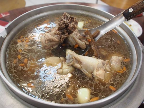 帝王食補 淡水店