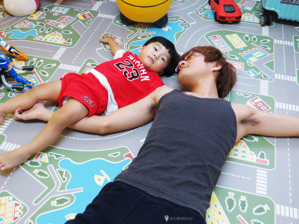 fuming富銘地板-繽紛毯(兩光媽咪柳幼幼) (49)