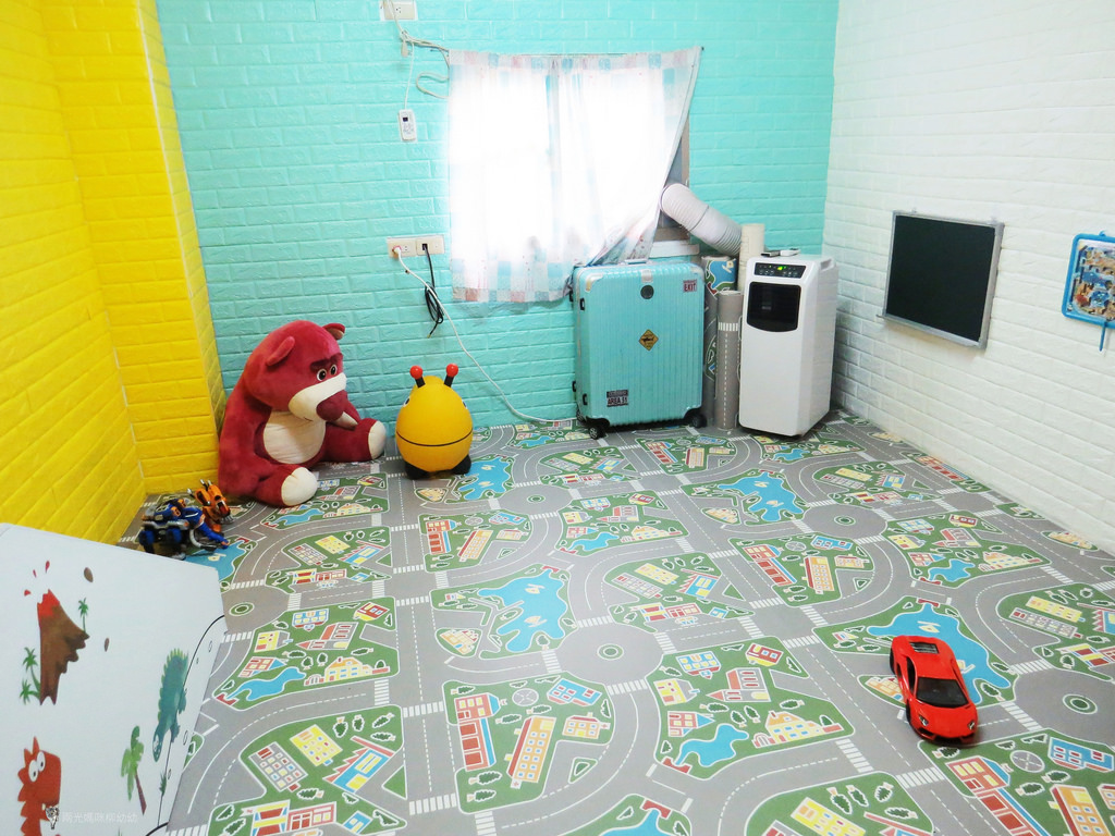 fuming富銘地板-繽紛毯(兩光媽咪柳幼幼) (42)