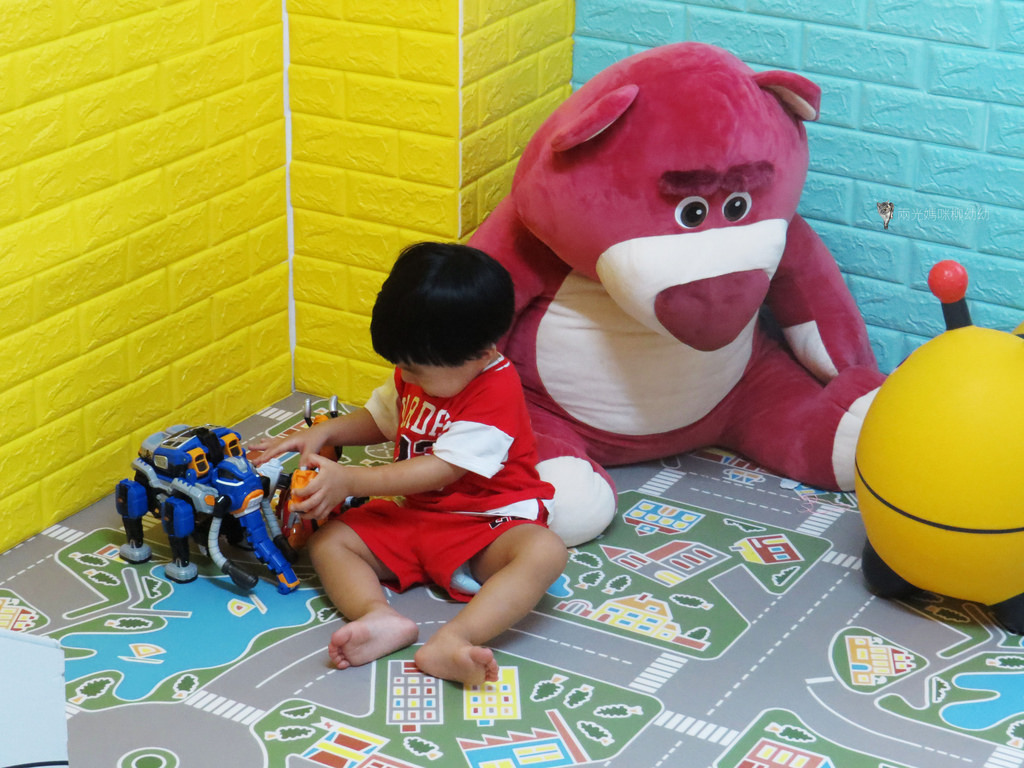 fuming富銘地板-繽紛毯(兩光媽咪柳幼幼) (41)