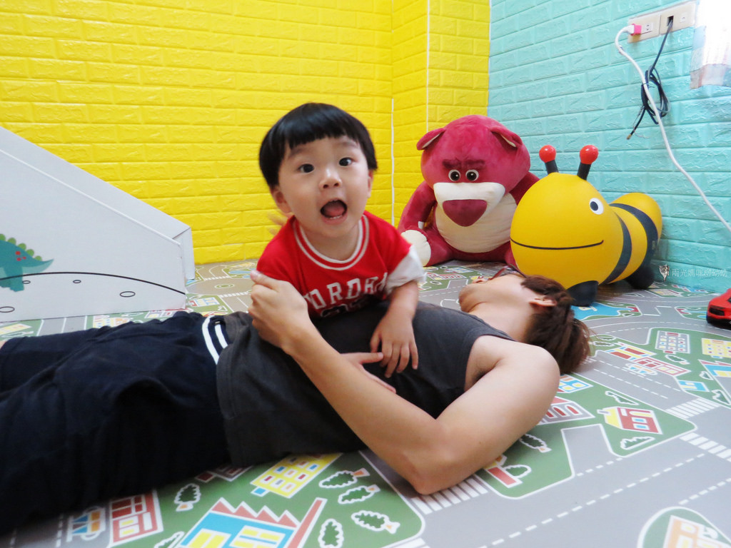 fuming富銘地板-繽紛毯(兩光媽咪柳幼幼) (50)