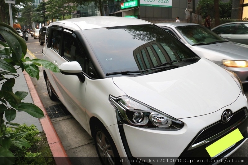 1525097469-2084570048.jpg?v=1525099633