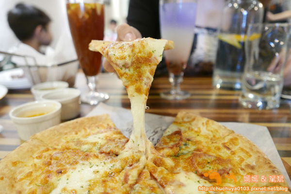 1524809049-1117883096_n.jpg?v=1524809668