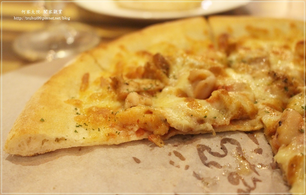 桃園中壢YZY窯主義手拍披薩 20.JPG