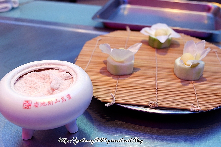 1525077786-388448183.jpg?v=1525077952