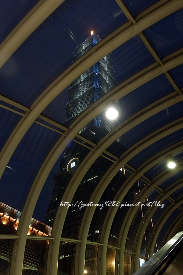 1525077780-2628256057.jpg?v=1525077951