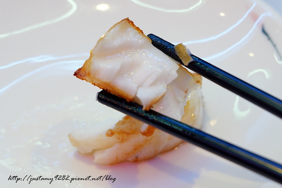 1525077794-2185928120.jpg?v=1525077952