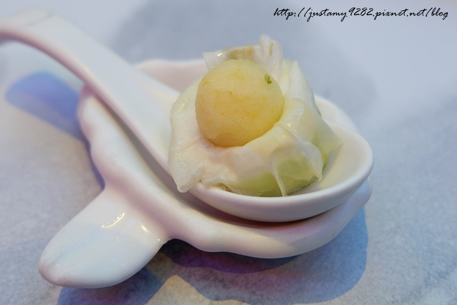 1525077790-1891979679.jpg?v=1525077952