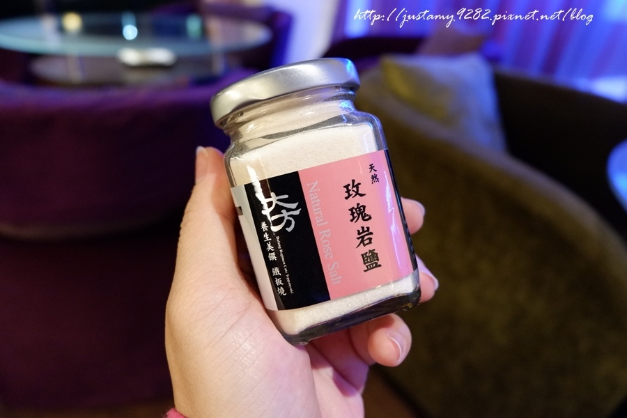 1525077826-1082935213.jpg?v=1525077953