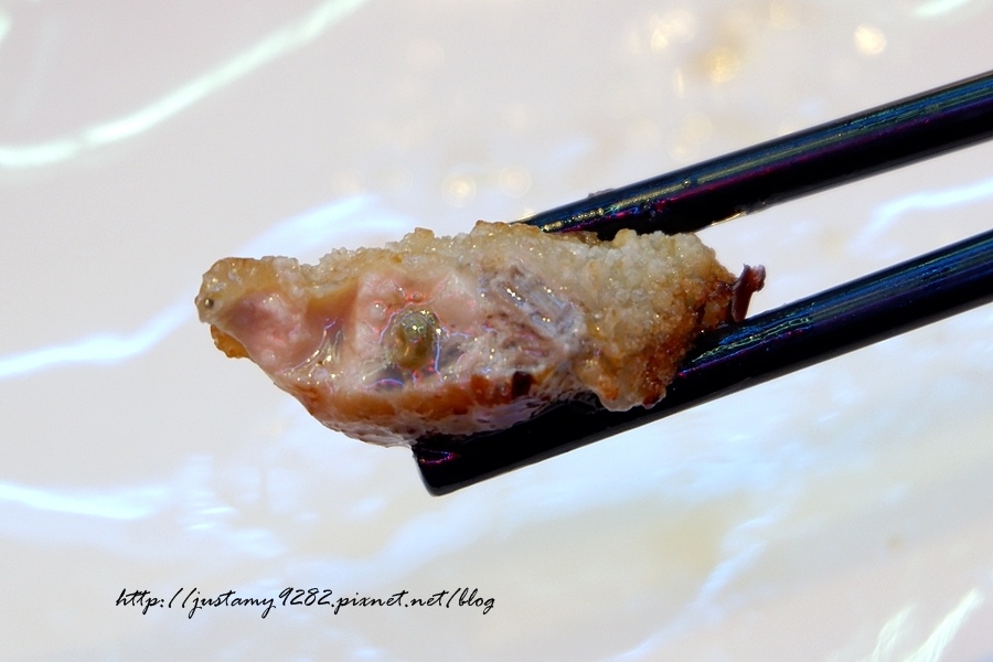 1525077799-2460888107.jpg?v=1525077952