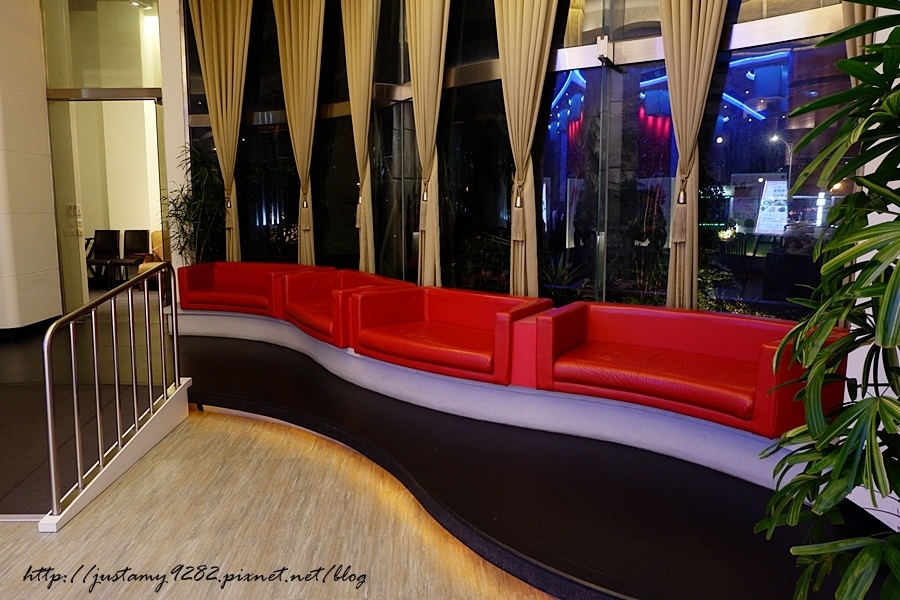 1525077783-2993984907.jpg?v=1525077953