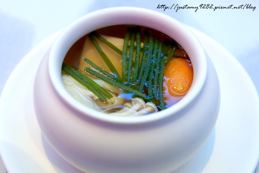 1525077789-1065739382.jpg?v=1525077952