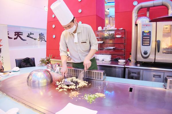 1525713481-3347351424_n.jpg?v=1525713576