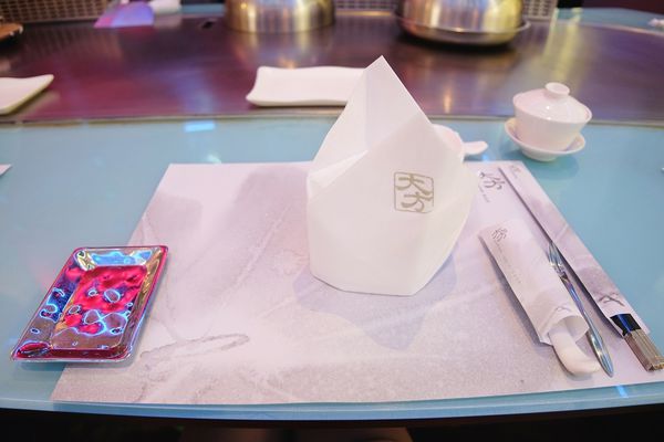 1525713421-526304283_n.jpg?v=1525713576