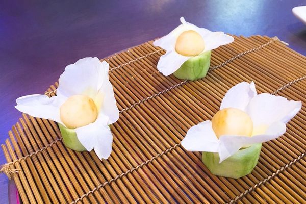 1525713534-1202318239_n.jpg?v=1525713576