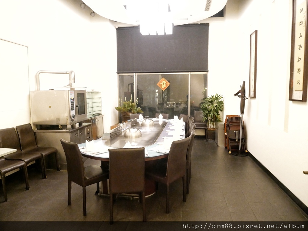 1523937353-590338297_l.jpg?v=1524031076