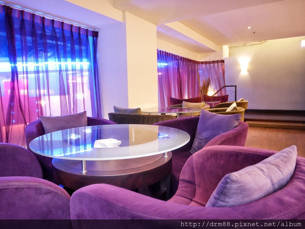 1523937383-3456642515_l.jpg?v=1524031077