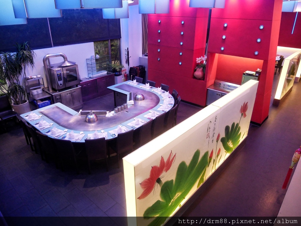 1523937374-3452472240_l.jpg?v=1524031076