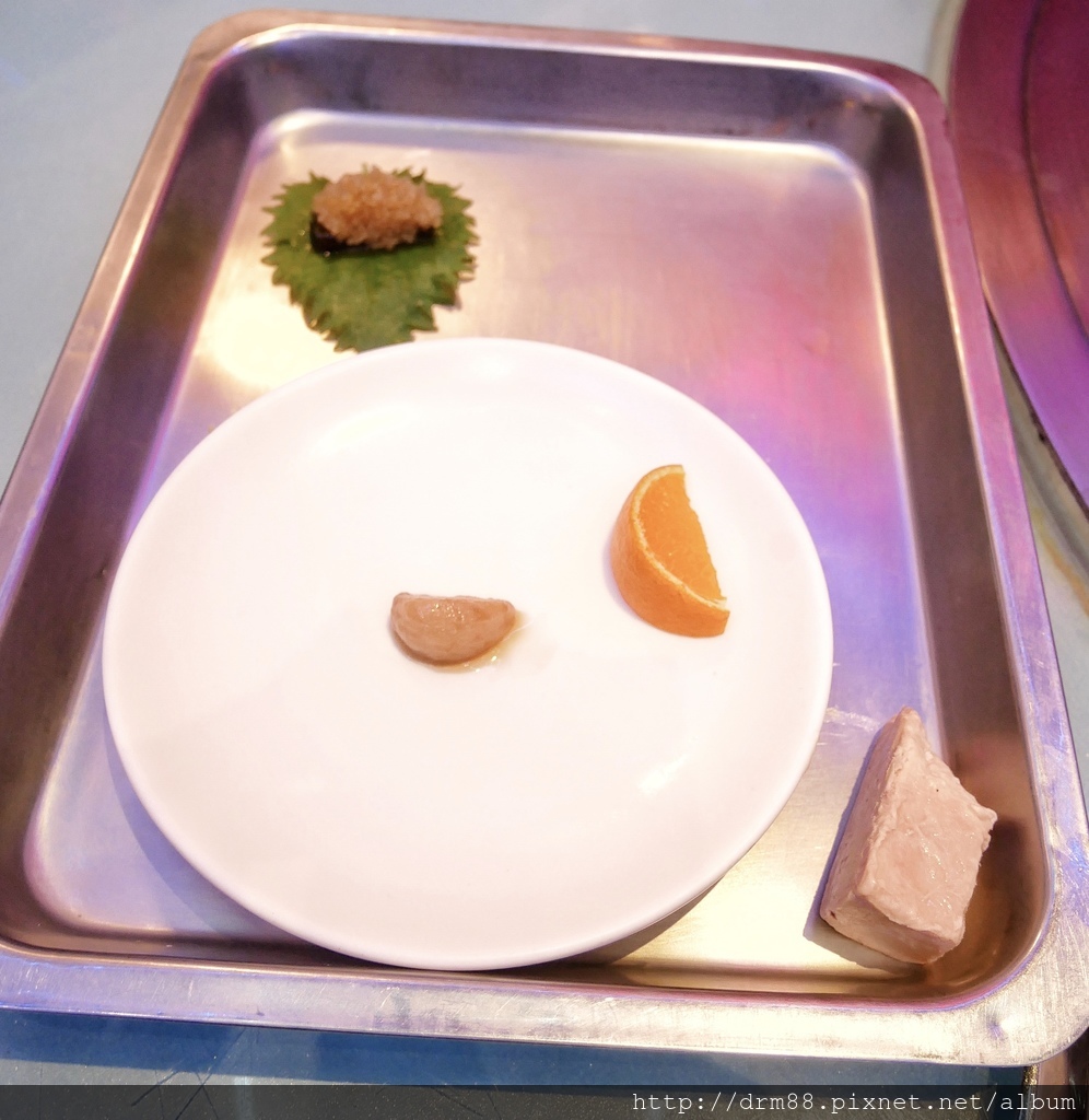 1523937316-371077865_l.jpg?v=1524031077