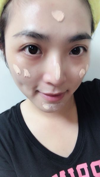 【保養】愛美就要防曬！敏感肌防曬乳推薦。遠離細紋斑點防曬很重要！可當素顏霜的防曬乳。只要擦防曬就有偽素顏效果！–媄皮思 SPF50 醫療級防曬乳