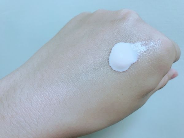 【保養】愛美就要防曬！敏感肌防曬乳推薦。遠離細紋斑點防曬很重要！可當素顏霜的防曬乳。只要擦防曬就有偽素顏效果！–媄皮思 SPF50 醫療級防曬乳