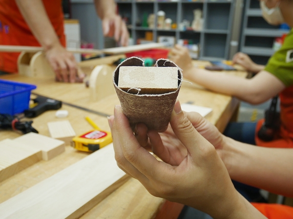 cm20180501___a78fc6d197a0e06d2365a431f64