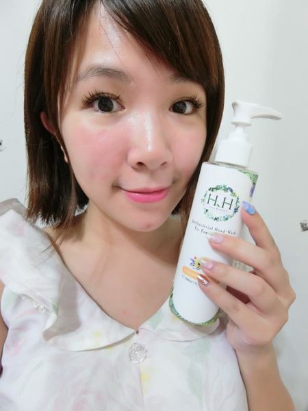 33467751_1990855697599898_8733718698226876416_n (1).jpg