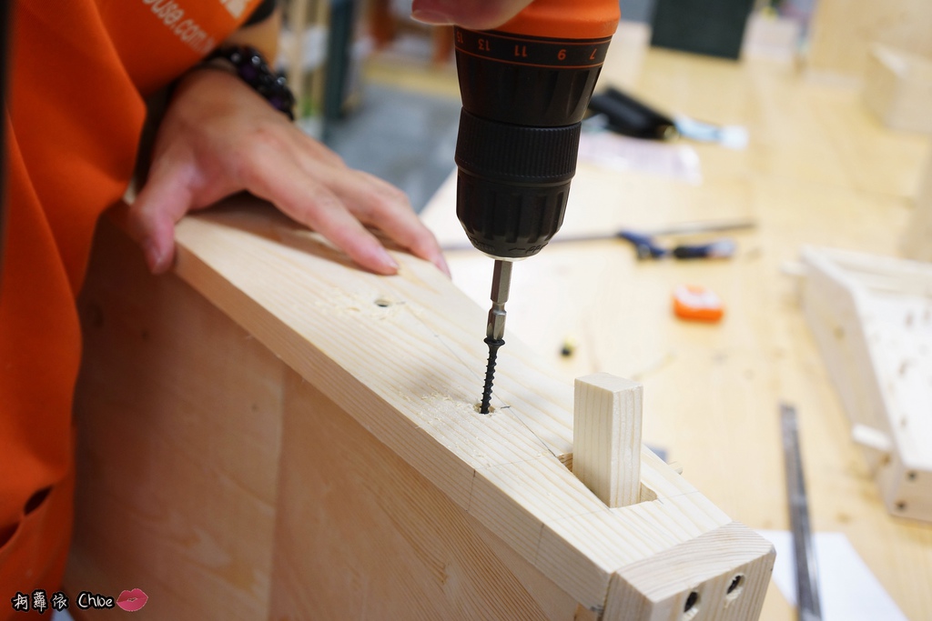 特力屋手創空間 木工手作教學 親子DIY彈珠檯32.JPG