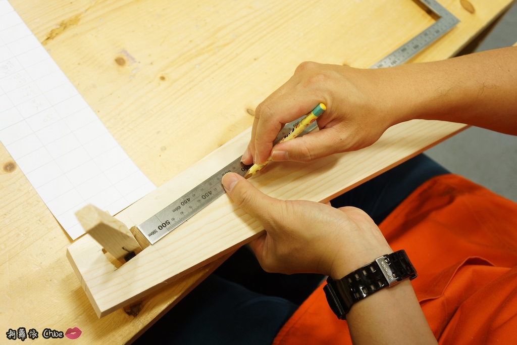 特力屋手創空間 木工手作教學 親子DIY彈珠檯14.JPG