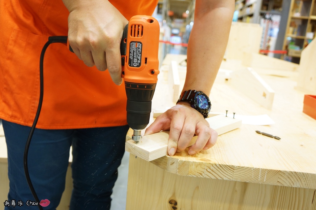 特力屋手創空間 木工手作教學 親子DIY彈珠檯21.JPG