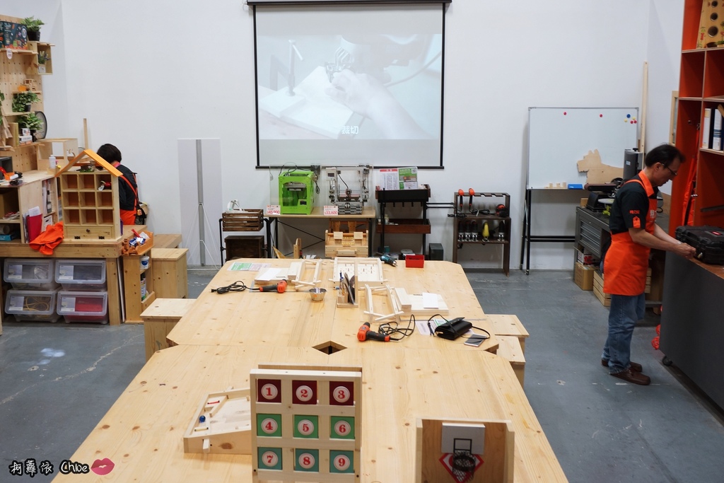 特力屋手創空間 木工手作教學 親子DIY彈珠檯7.JPG