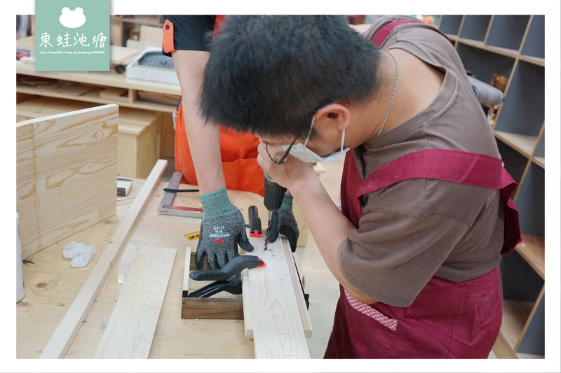 【桃園木工手作教學推薦】特力屋手創空間桃園南崁店 親子DIY彈珠檯