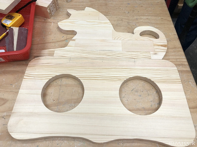 特力屋手創空間 特力屋台中西屯 特力屋DIY 特力屋木工體驗 木工手作教學 親子DIY 特力屋寵物餐桌 寵物餐桌自製60