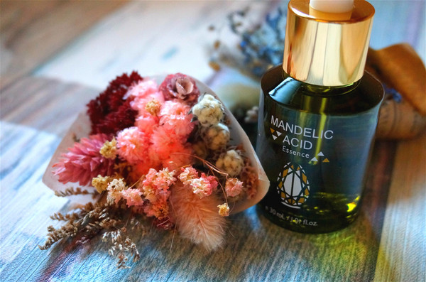 佐登妮絲：【保養】佐登妮絲苦杏仁酸 / 精華液，在家也能溫和讓角質更新