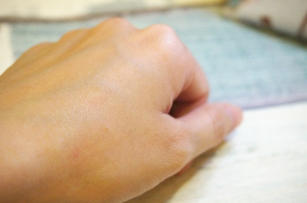 佐登妮絲：【保養】佐登妮絲苦杏仁酸 / 精華液，在家也能溫和讓角質更新