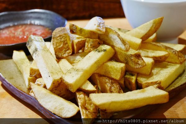 P1440715 (1280x856).jpg