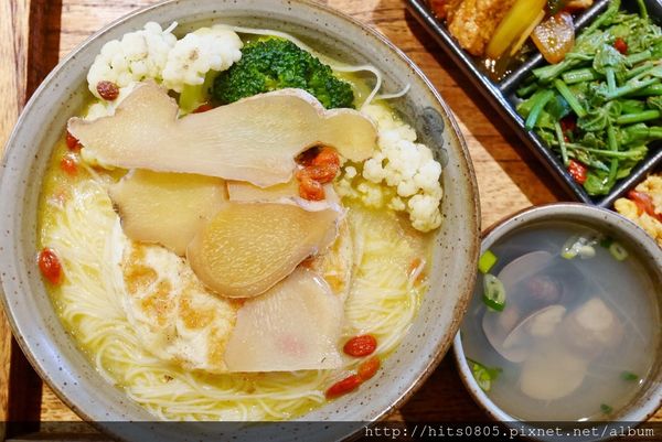 P1440637 (1280x856).jpg