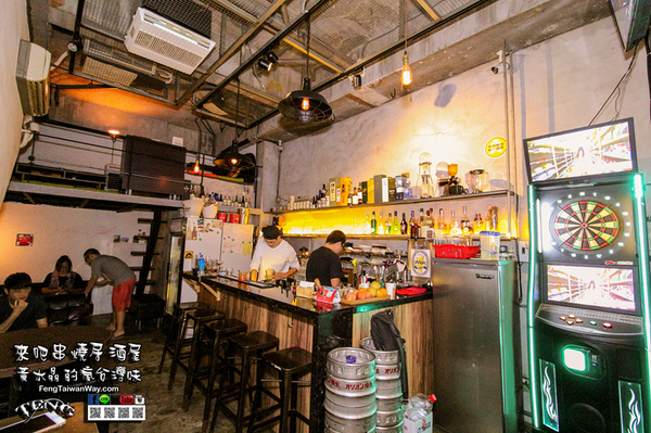 來吧串燒居酒屋【台北美食】|台北信義區國父紀念館附近的深夜美食；舒適溫馨的客廳飲酒吧!