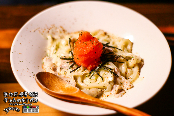 來吧串燒居酒屋【台北美食】|台北信義區國父紀念館附近的深夜美食；舒適溫馨的客廳飲酒吧!