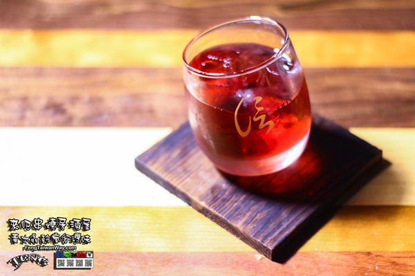 來吧串燒居酒屋【台北美食】|台北信義區國父紀念館附近的深夜美食；舒適溫馨的客廳飲酒吧!