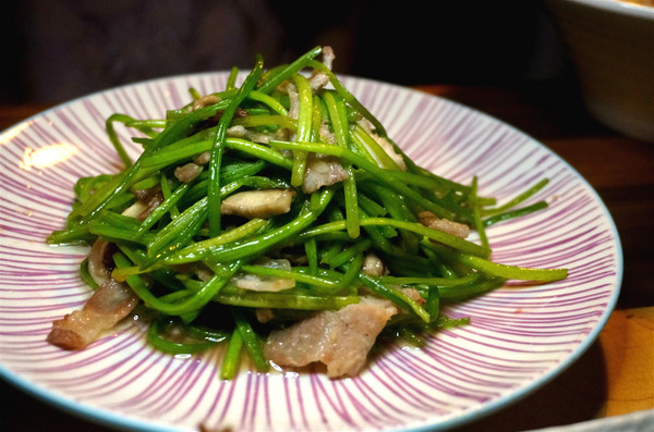 來吧BAR：【食記】台北信義區，國父紀念館站。下班後聚餐小酌的好選擇，創意滿點的串燒居酒屋【來吧】