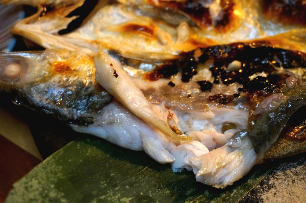 來吧BAR：【食記】台北信義區，國父紀念館站。下班後聚餐小酌的好選擇，創意滿點的串燒居酒屋【來吧】