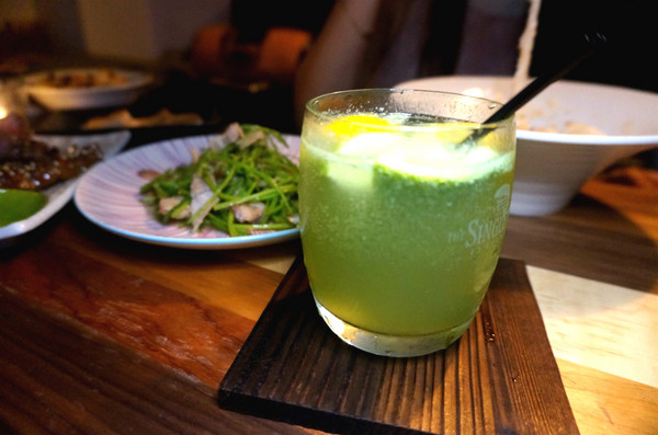 來吧BAR：【食記】台北信義區，國父紀念館站。下班後聚餐小酌的好選擇，創意滿點的串燒居酒屋【來吧】