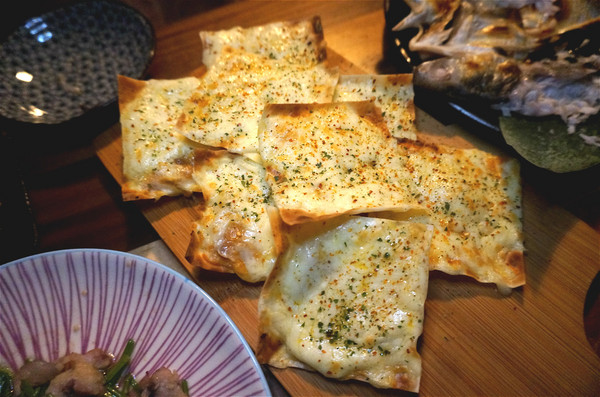 來吧BAR：【食記】台北信義區，國父紀念館站。下班後聚餐小酌的好選擇，創意滿點的串燒居酒屋【來吧】